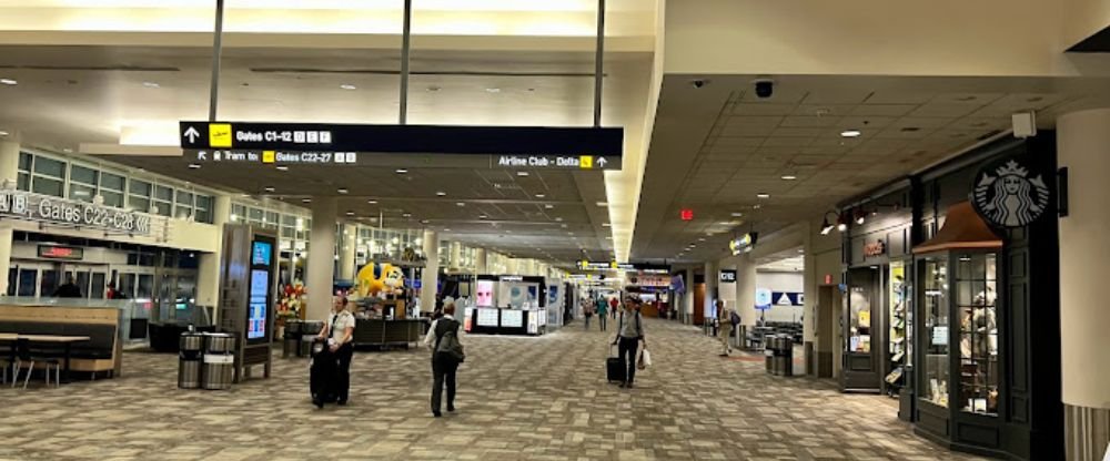 Alaska Airlines MSP Terminal – Minneapolis−Saint Paul International Airport