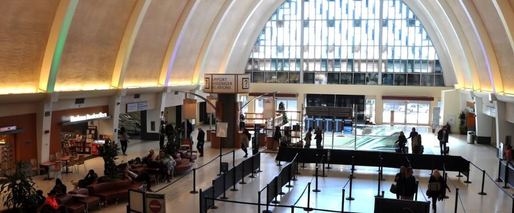 Louis Armstrong New Orleans International Airport