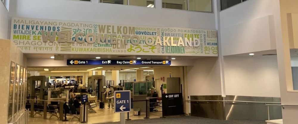 Spirit Airlines OAK Terminal – Oakland International Airport